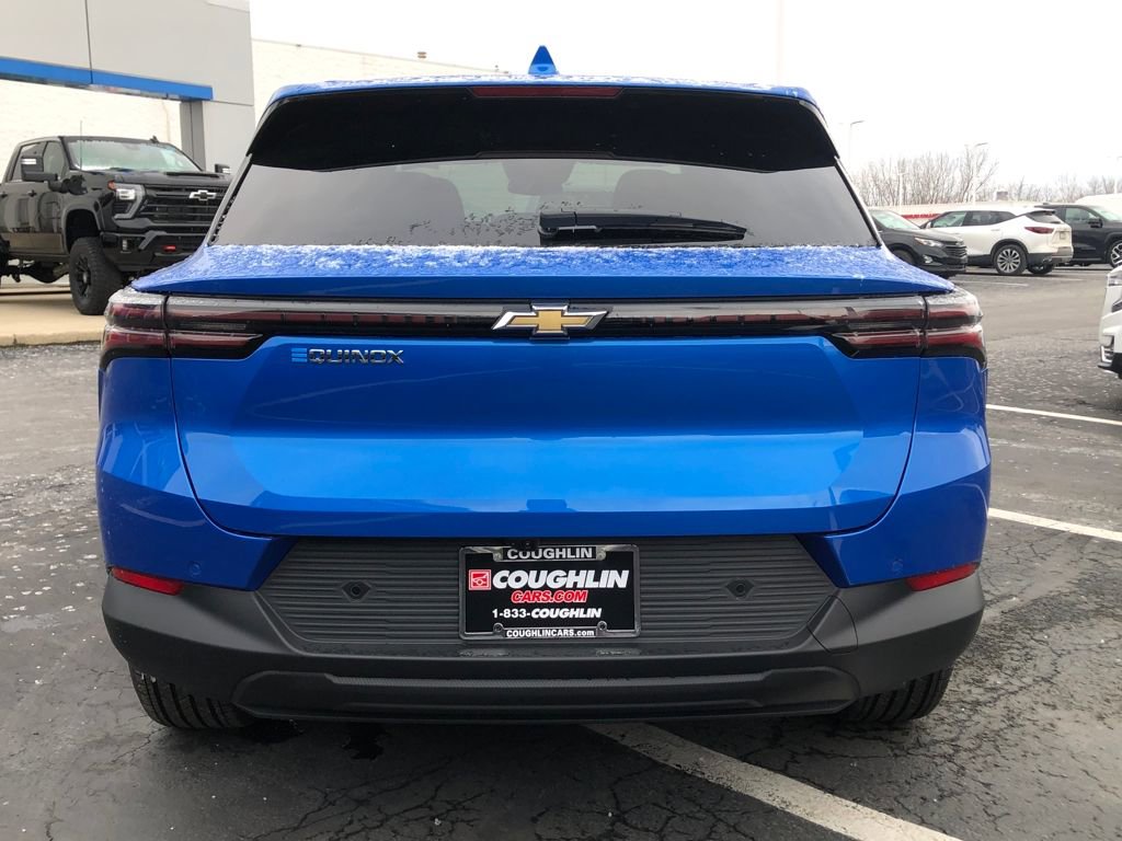 New 2026 Chevrolet Equinox EV LT image 4