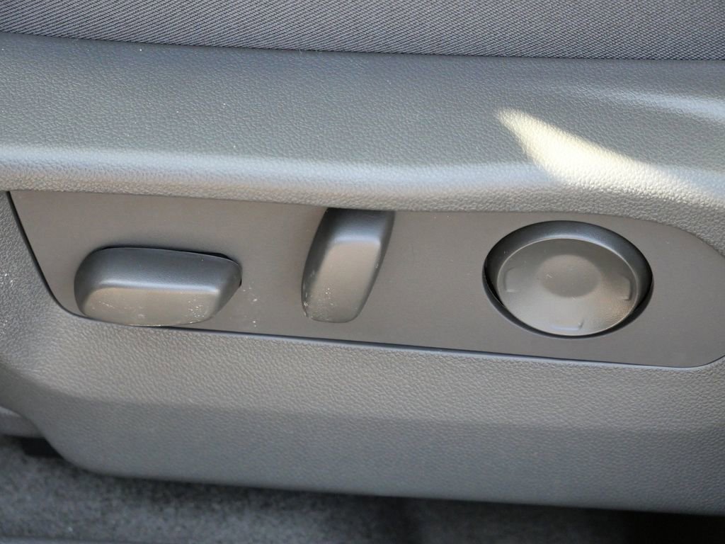 New 2026 Buick Envision Sport Touring image 40