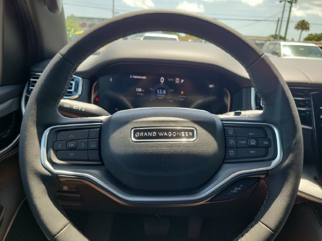 New 2026 Jeep Grand Wagoneer Limited AWD/4WD image 17