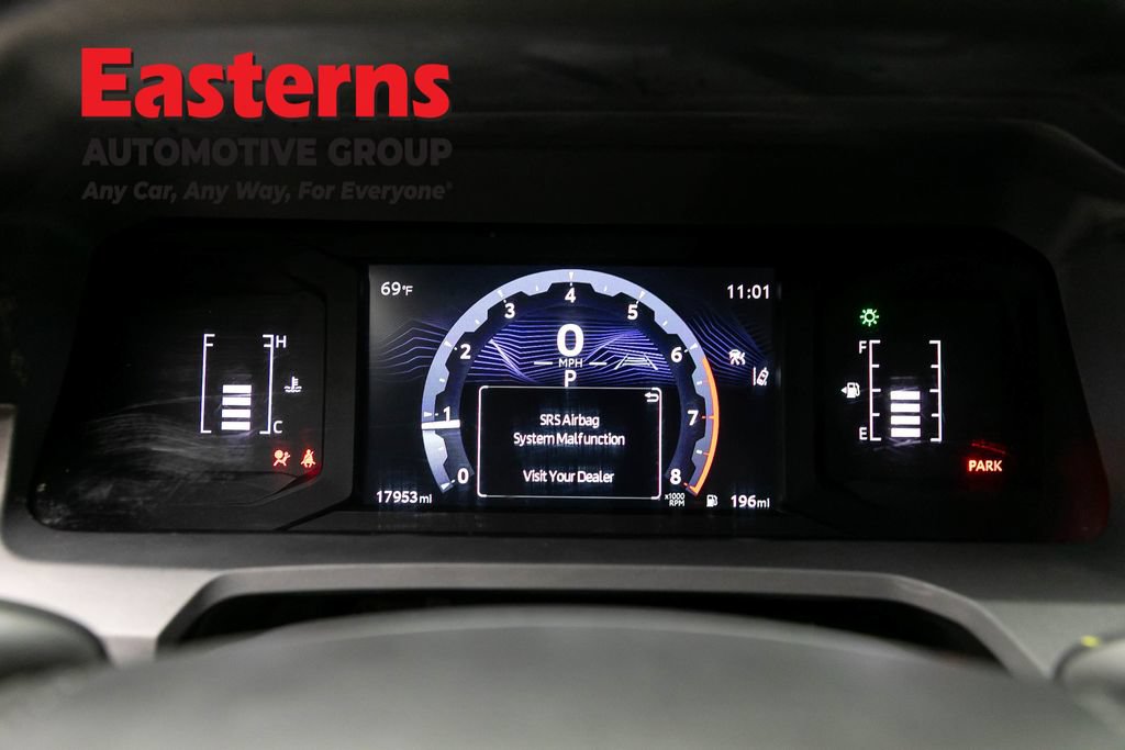 Used 2024 Toyota Tacoma SR RWD image 17