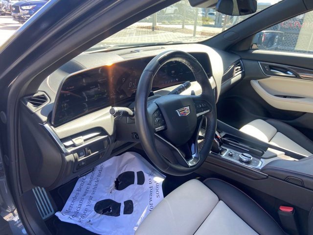 Certified 2025 Cadillac CT5 Sport RWD image 6