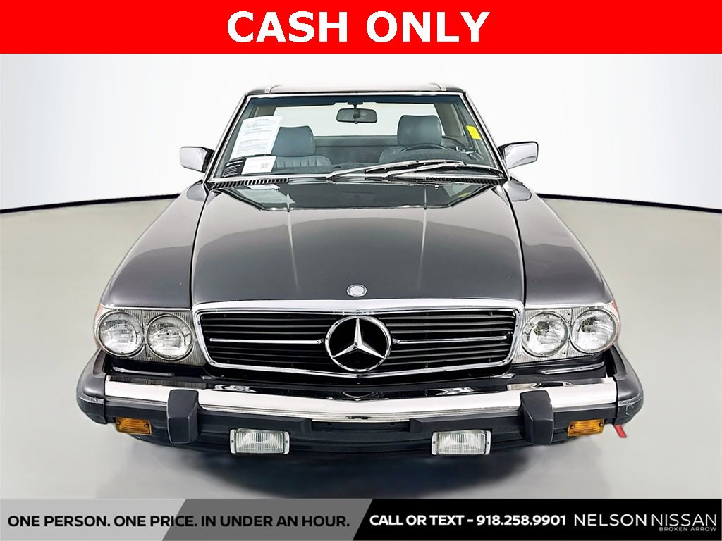 Used 1988 Mercedes-Benz 560 SL image 2