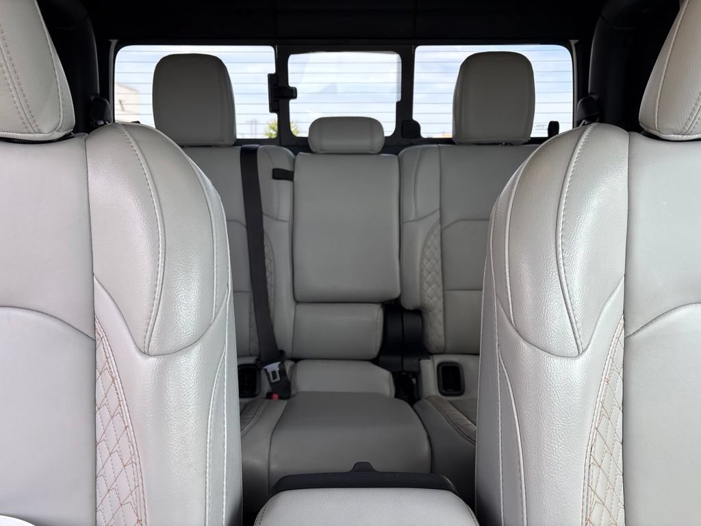Used 2023 Jeep Gladiator Overland AWD/4WD image 25