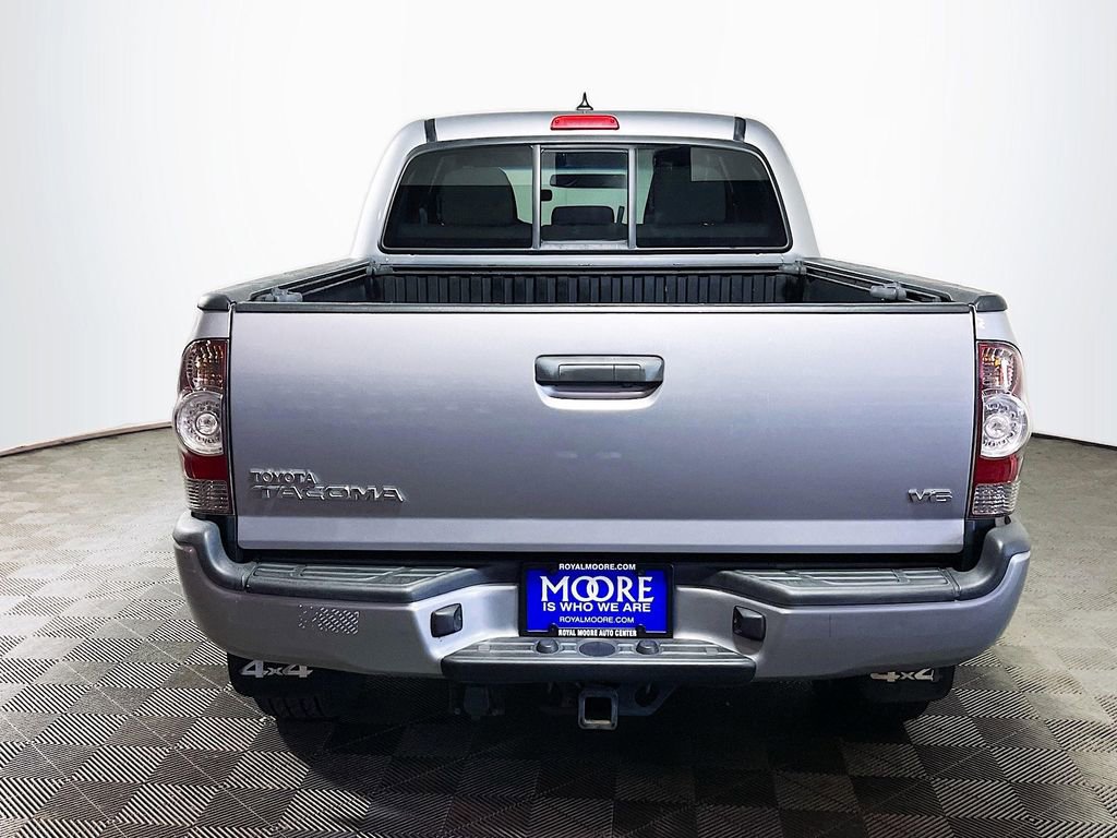 Used 2015 Toyota Tacoma 4x4 Double Cab w/ TRD Sport Package image 7