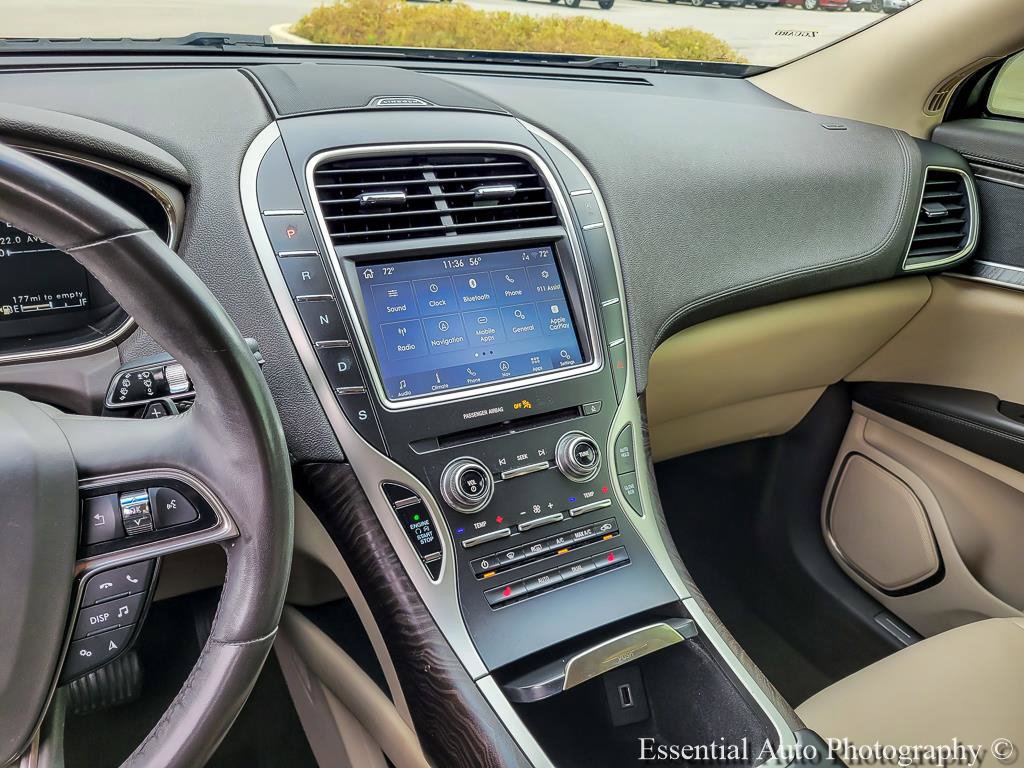 Used 2019 Lincoln Nautilus Select w/ Cargo Utility Package FWD image 24