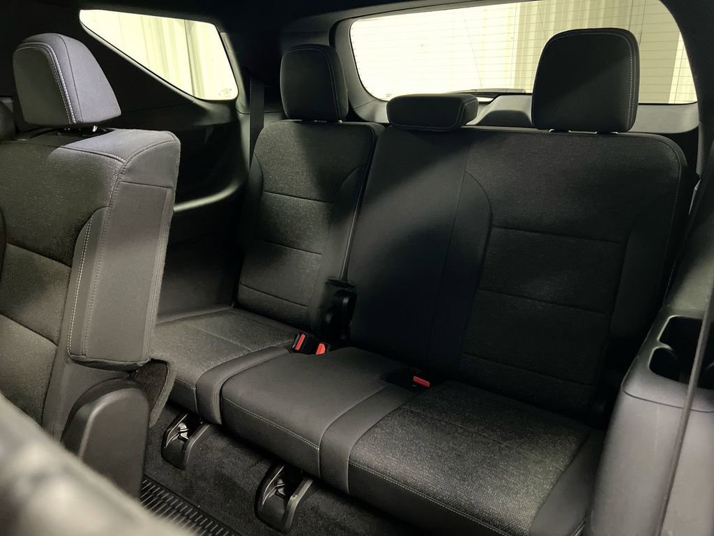 Used 2024 Chevrolet Traverse LS w/ Midnight/Sport Edition image 24