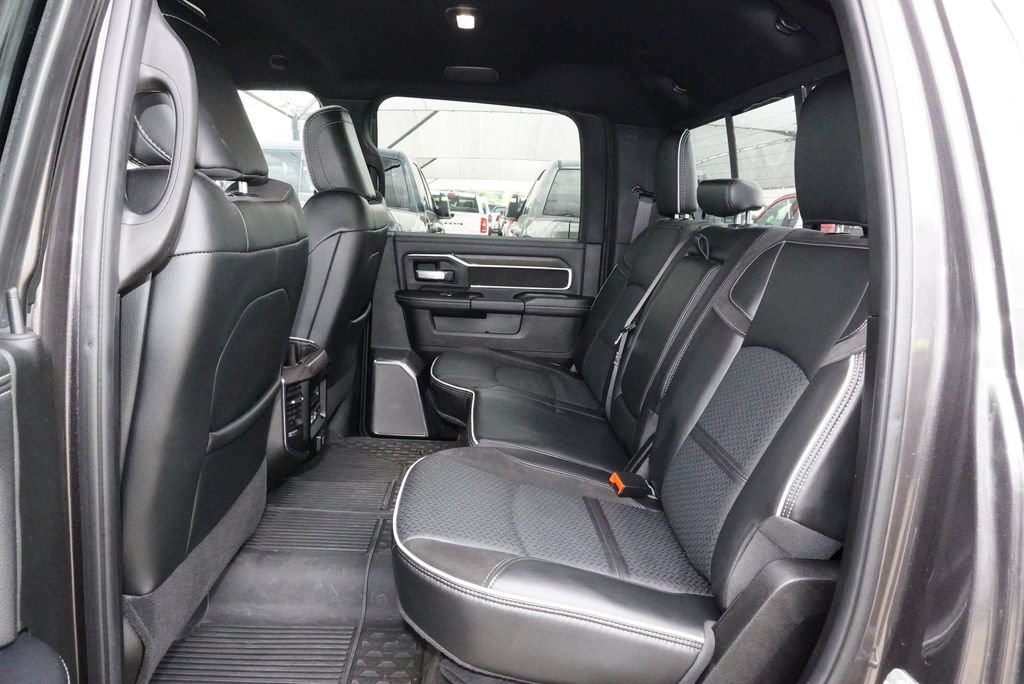 Used 2025 RAM 2500 Laramie AWD/4WD image 10