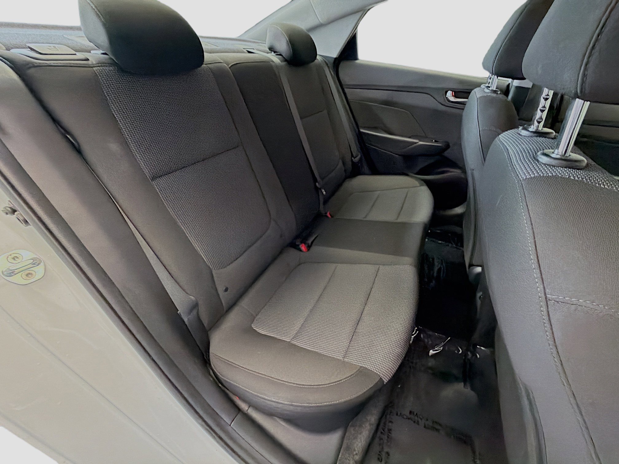 Used 2022 Hyundai Accent SEL FWD image 14