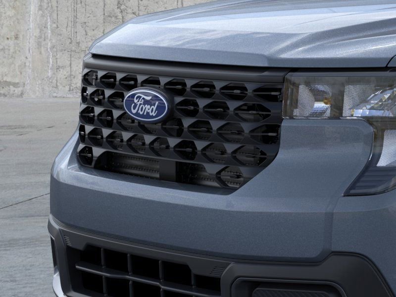 New 2025 Ford Maverick XLT w/ XLT Luxury Package FWD image 18