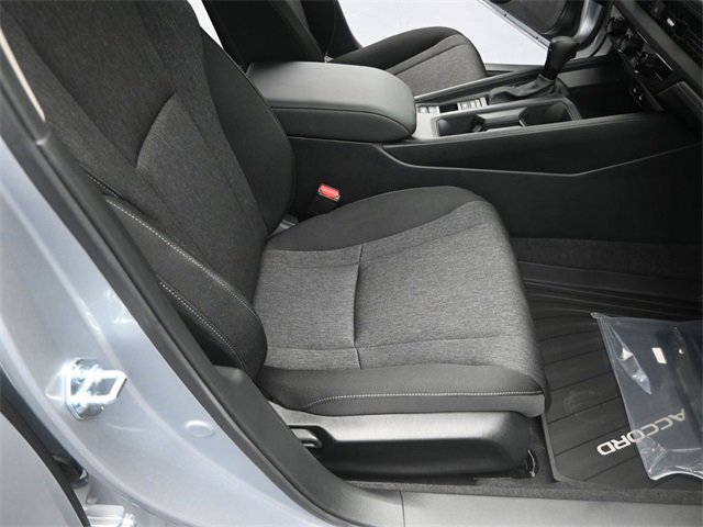 New 2025 Honda Accord SE image 32