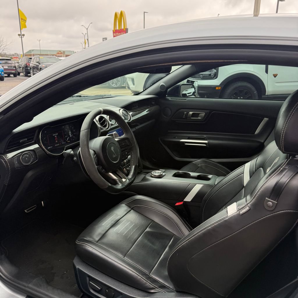 Used 2021 Ford Mustang Shelby GT500 w/ Technology Package image 18