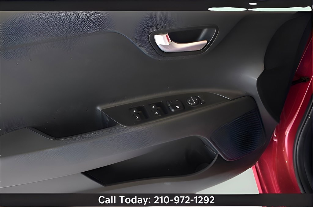 Used 2023 Kia Rio S image 27