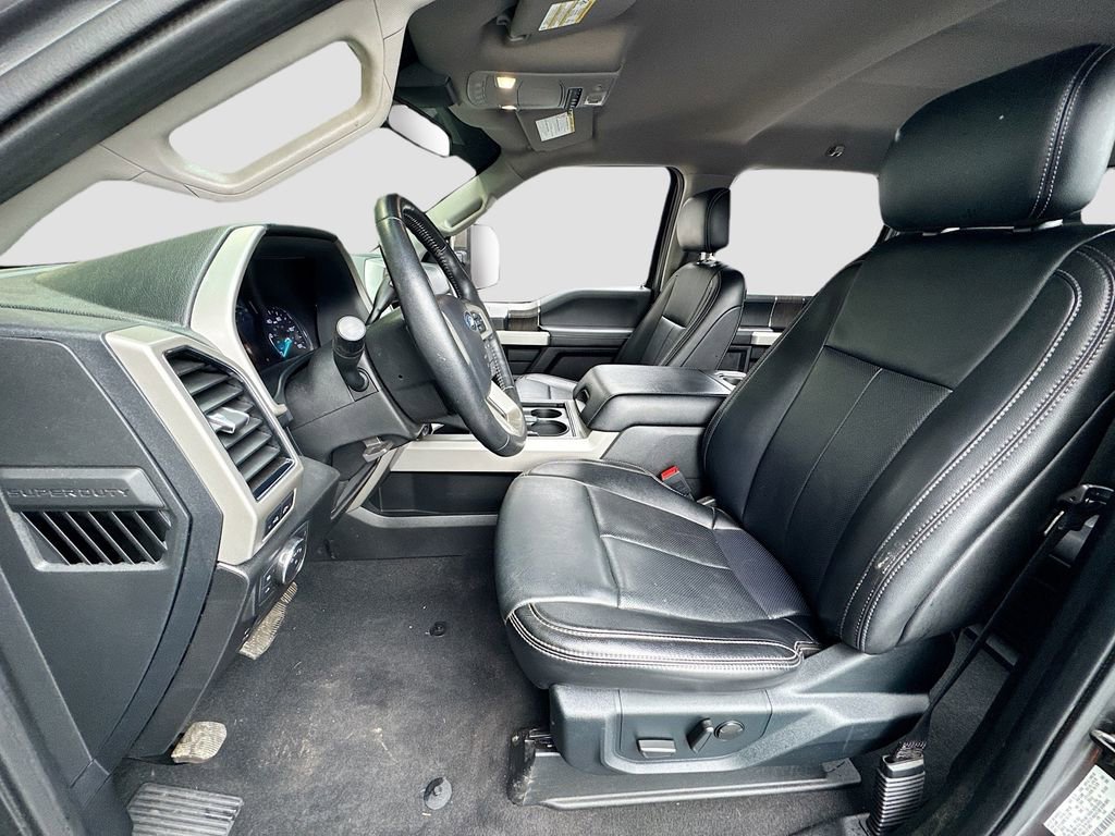 Used 2021 Ford F250 Lariat w/ Lariat Value Package AWD/4WD image 13