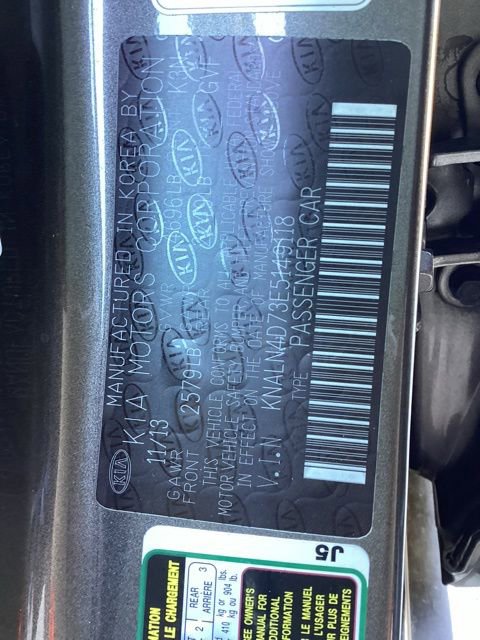 Used 2014 Kia Cadenza Premium w/ Luxury Package FWD image 31