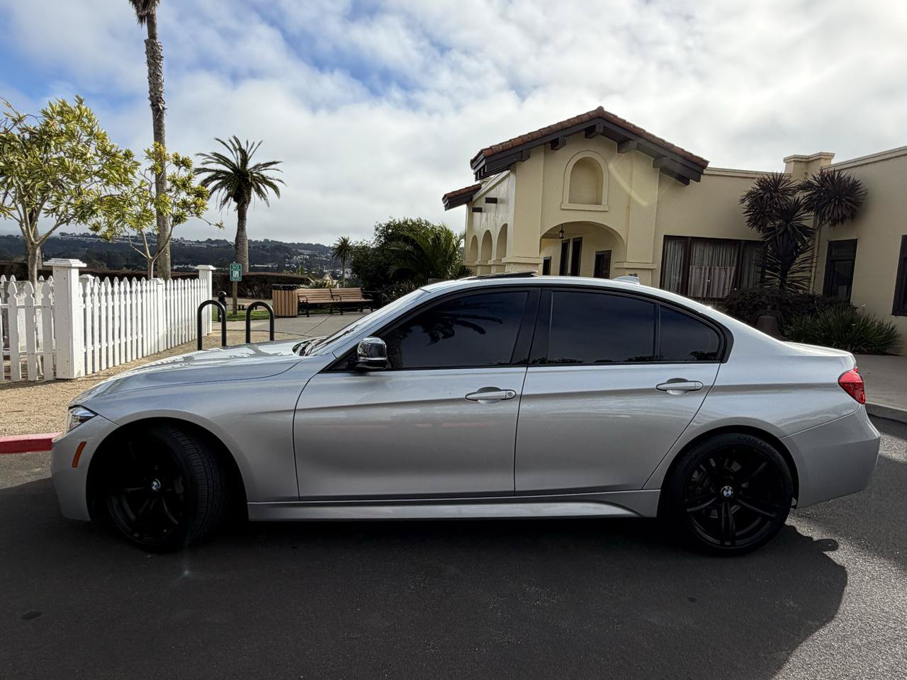 Used 2015 BMW 328i Sedan RWD image 3