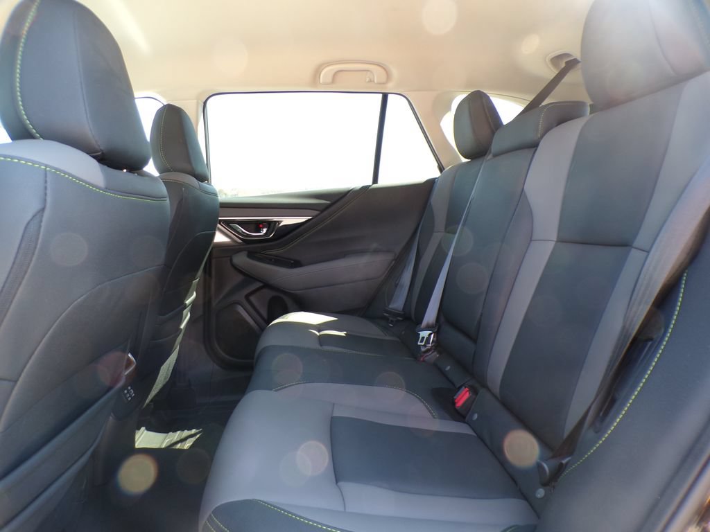 Used 2023 Subaru Outback Onyx Edition AWD/4WD image 19