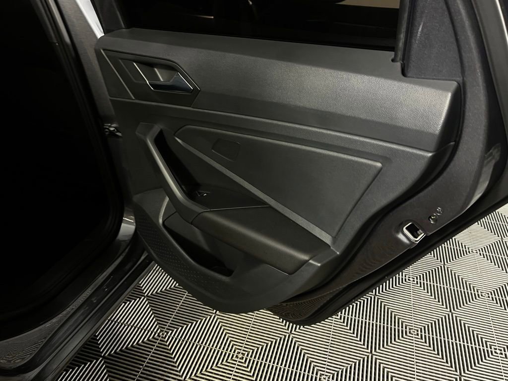 Used 2024 Volkswagen Jetta Sport image 26