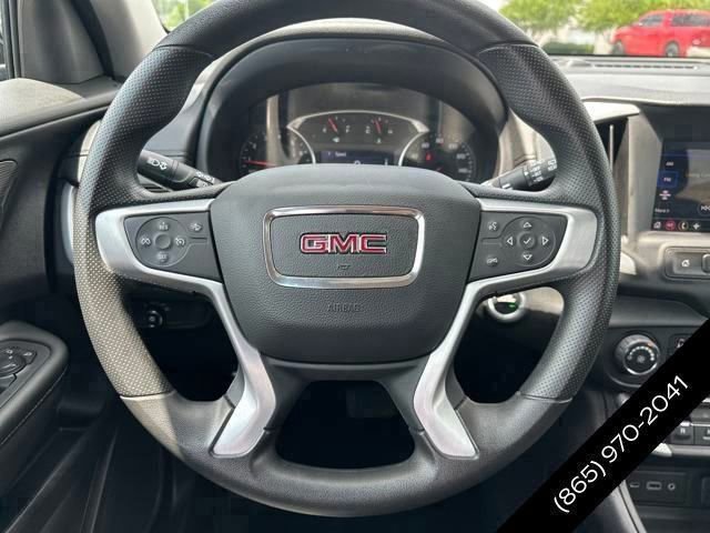 Used 2024 GMC Terrain SLE image 41