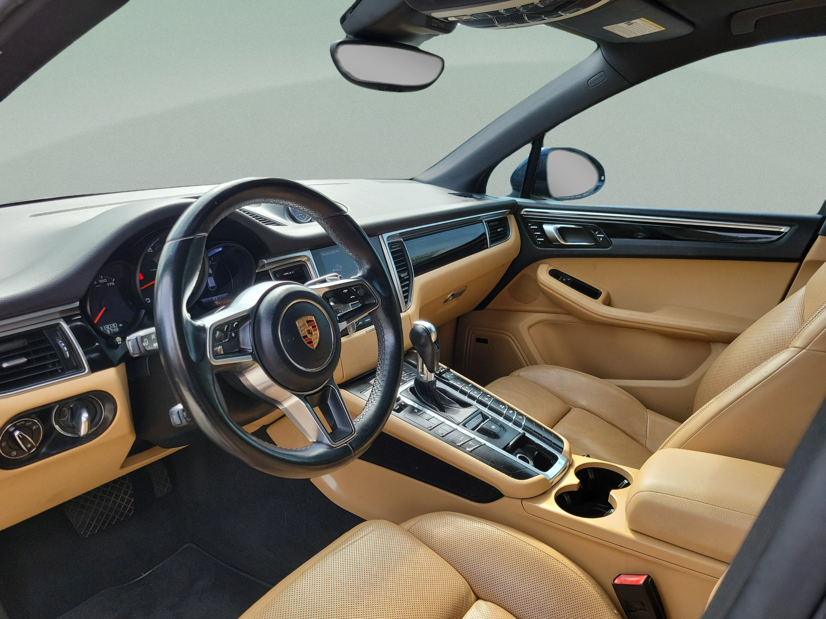 Used 2017 Porsche Macan AWD/4WD image 26