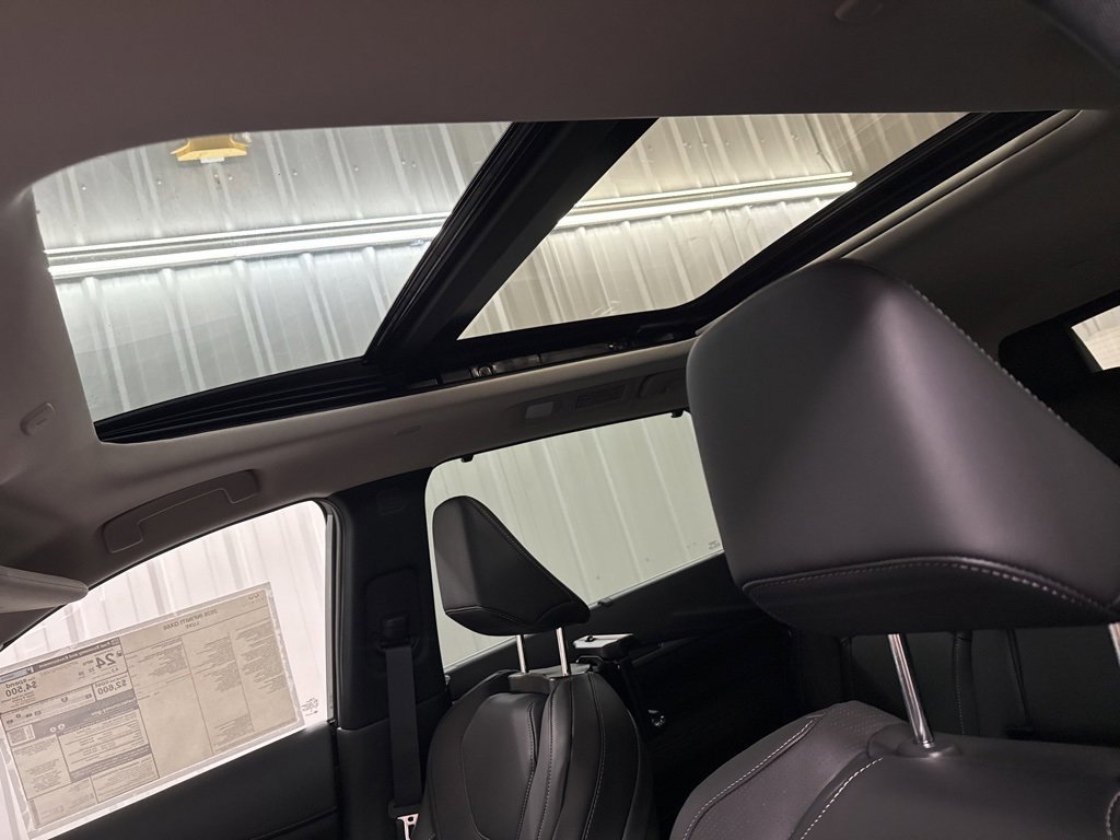 New 2026 INFINITI QX60 Luxe w/ Family Package image 6