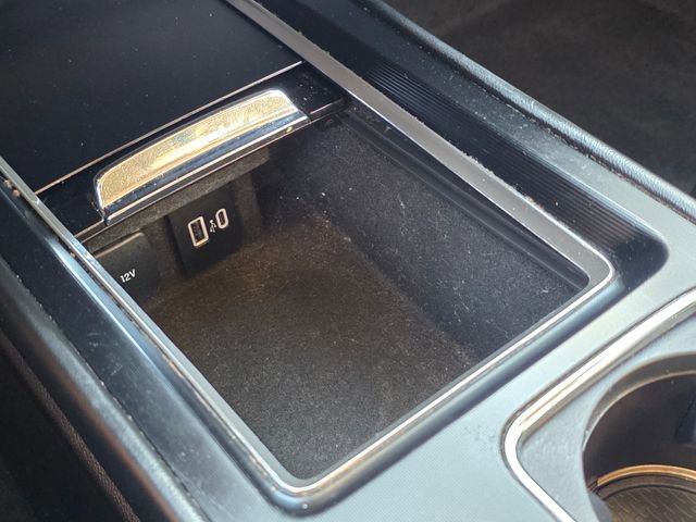 Used 2023 Lincoln Corsair FWD image 32