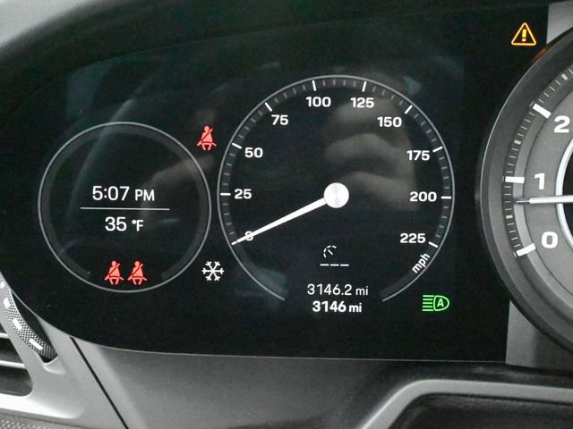 Used 2022 Porsche 911 Turbo S image 38