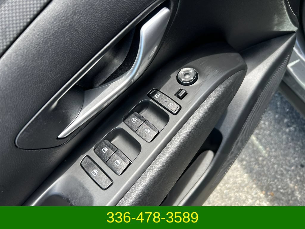 Used 2022 Hyundai Santa Cruz SEL AWD/4WD image 13