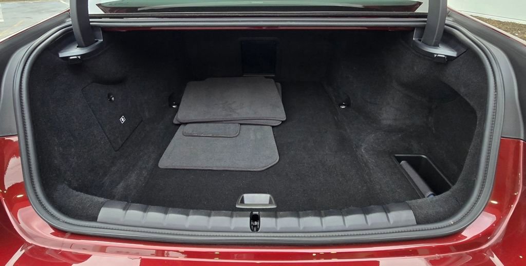 Used 2023 BMW i7 xDrive60 image 19