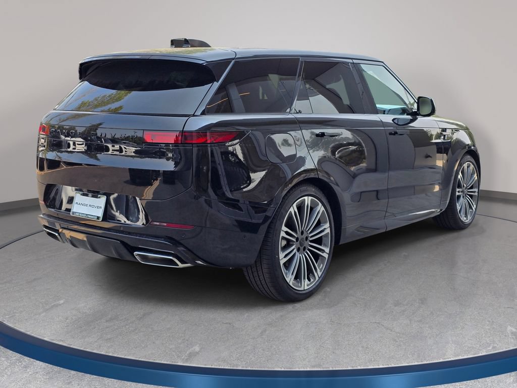 New 2026 Land Rover Range Rover Sport Dynamic SE AWD/4WD image 5