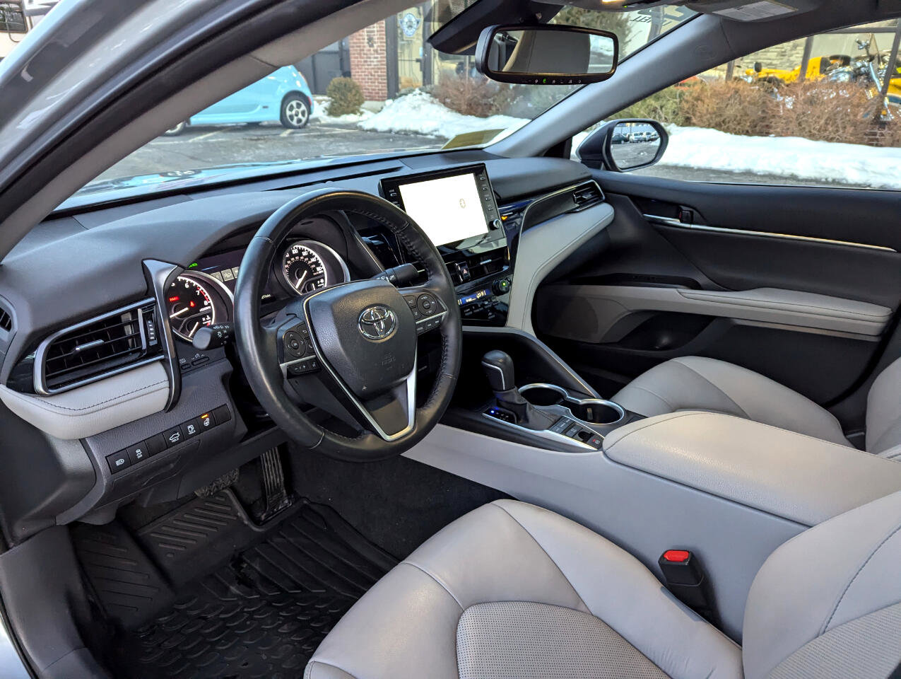 Used 2023 Toyota Camry XLE w/ Cold Weather Package AWD/4WD image 13