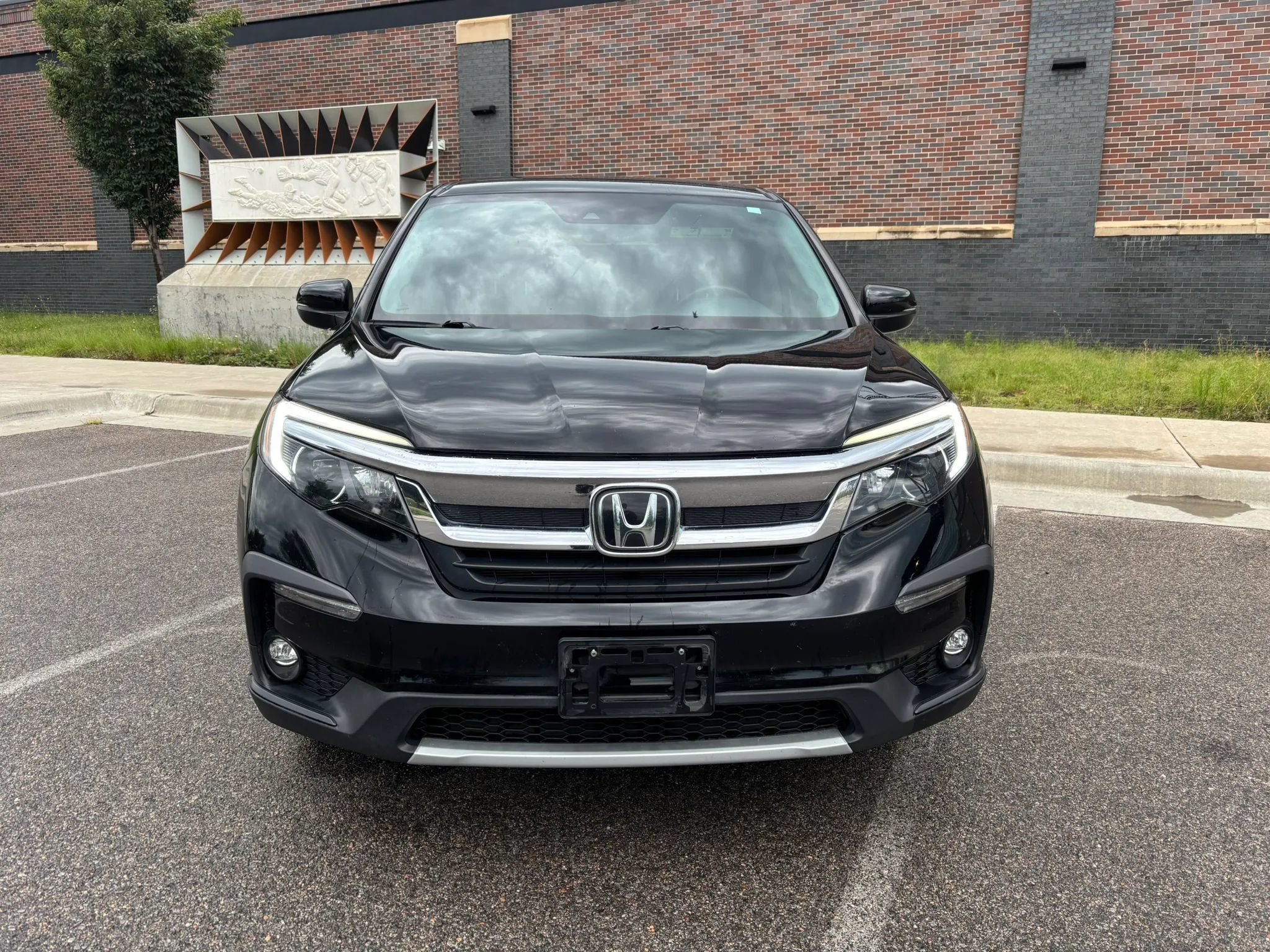 Used 2020 Honda Pilot EX image 2