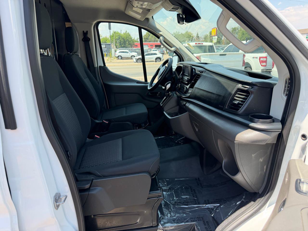 Used 2025 Ford Transit 250 Low Roof w/ Exterior Upgrade Package RWD image 30