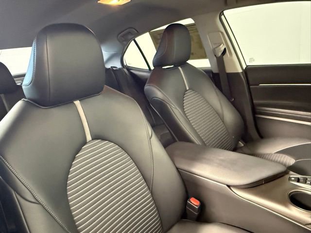 Used 2022 Toyota Camry SE image 53