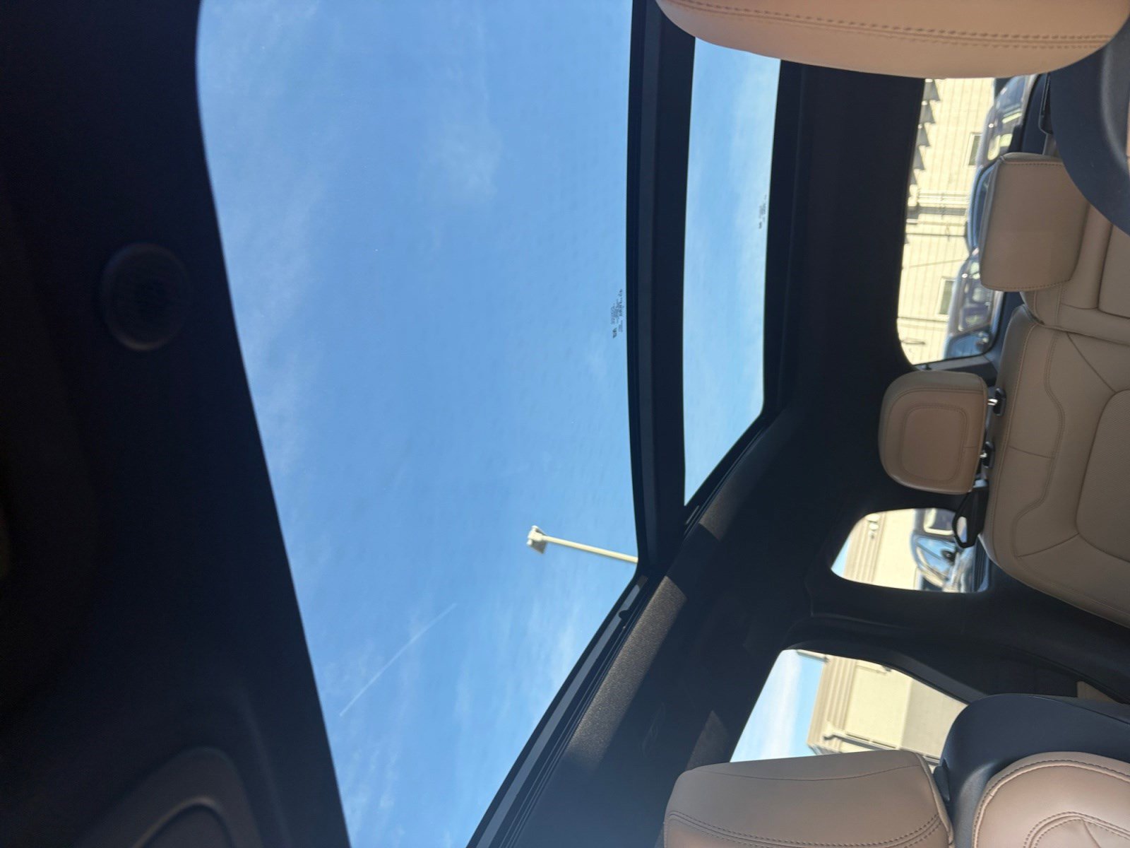 Certified 2022 Lincoln Corsair Reserve w/ Equipment Group 201A image 17