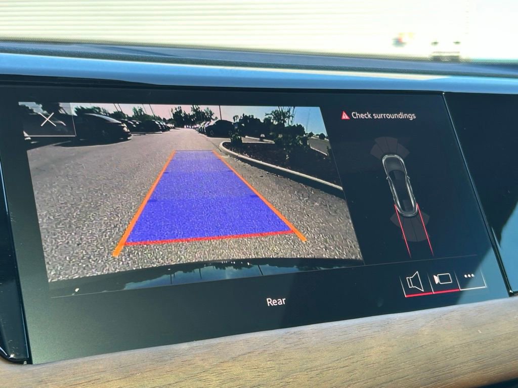 Used 2023 Audi e-tron GT Premium Plus AWD/4WD image 30