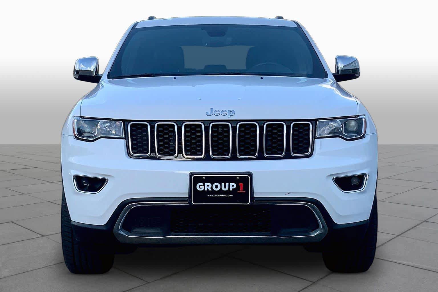 Used 2019 Jeep Grand Cherokee Limited AWD/4WD image 4