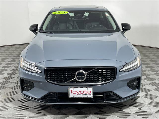 Used 2023 Volvo S60 B5 Plus image 2