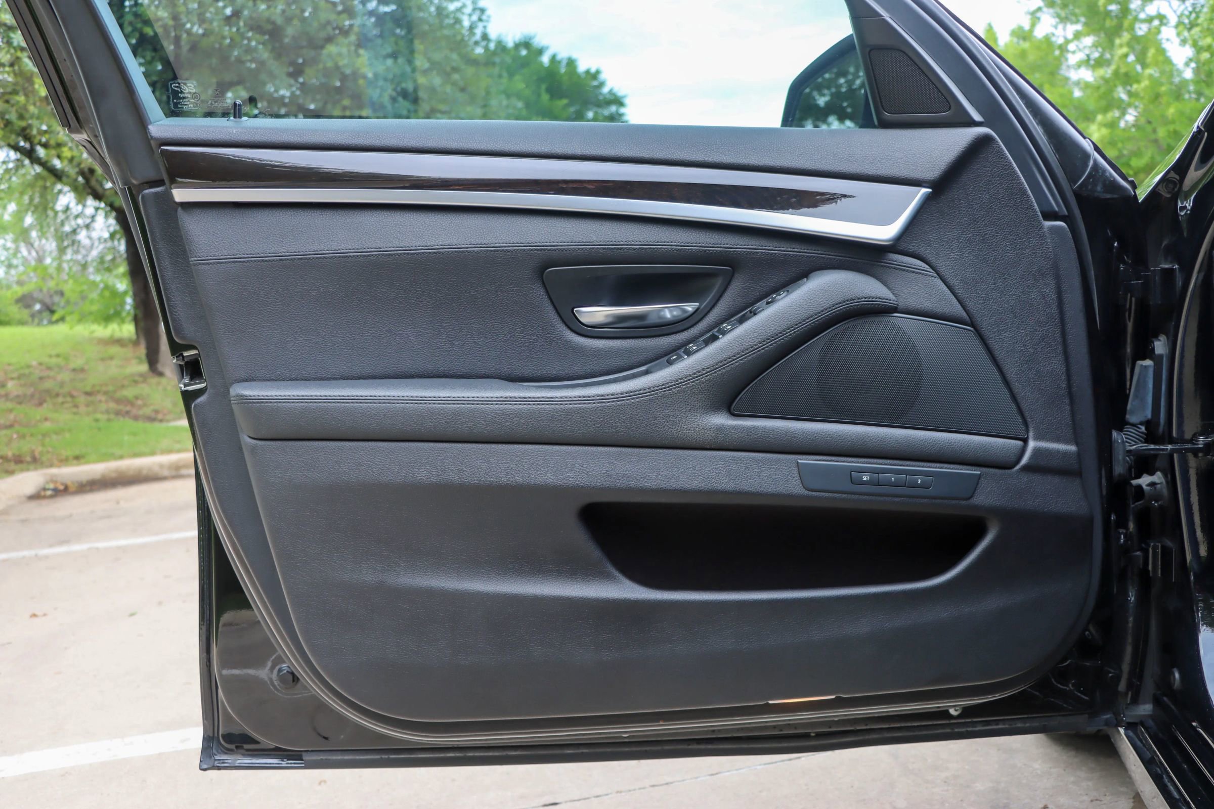 Used 2016 BMW 528i Sedan RWD image 13