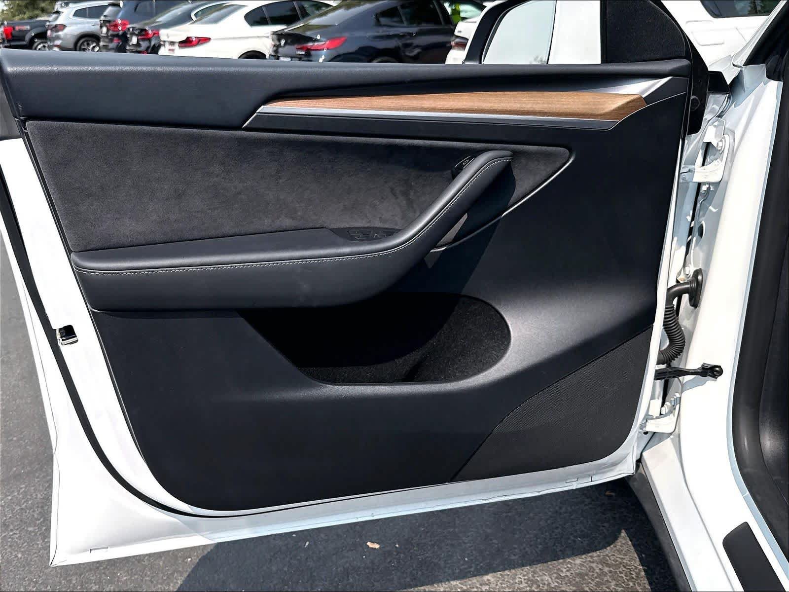 Used 2023 Tesla Model Y Performance AWD/4WD image 20