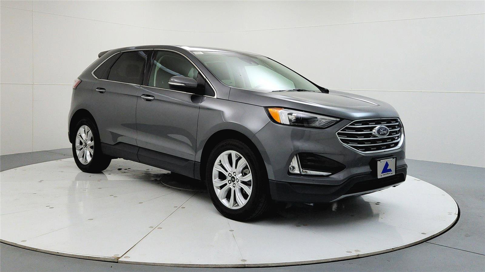 Used 2024 Ford Edge Titanium AWD/4WD image 1