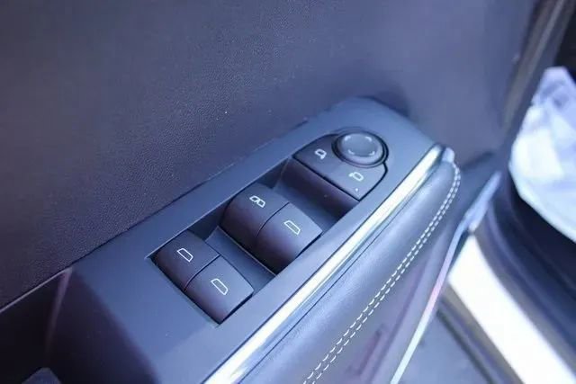 New 2025 GMC Acadia Elevation w/ LPO, Floor Liner Package image 13