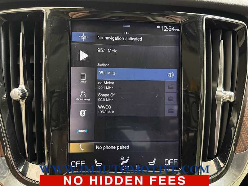 Used 2020 Volvo S60 T5 Momentum image 15