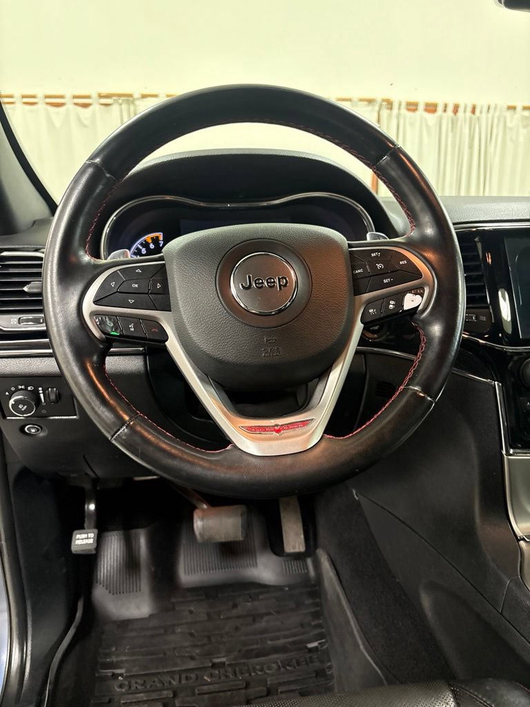 Used 2021 Jeep Grand Cherokee Trailhawk w/ Trailhawk Luxury Group AWD/4WD image 11