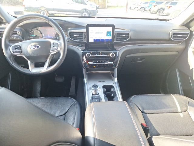Certified 2023 Ford Explorer Limited AWD/4WD image 14
