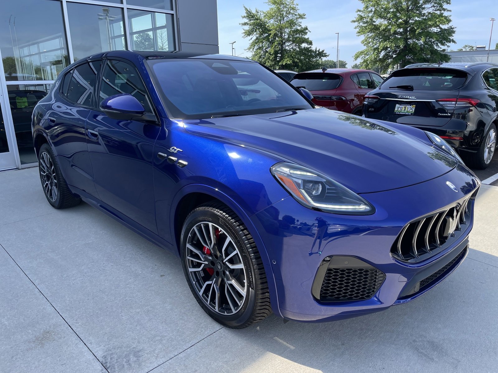 New 2024 Maserati Grecale GT image 4