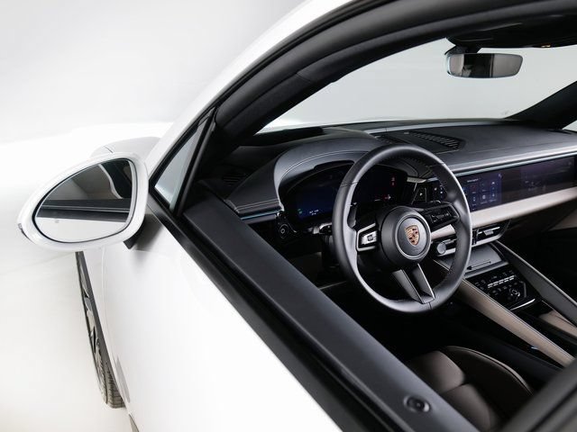 New 2026 Porsche Macan 4 Electric AWD/4WD image 24
