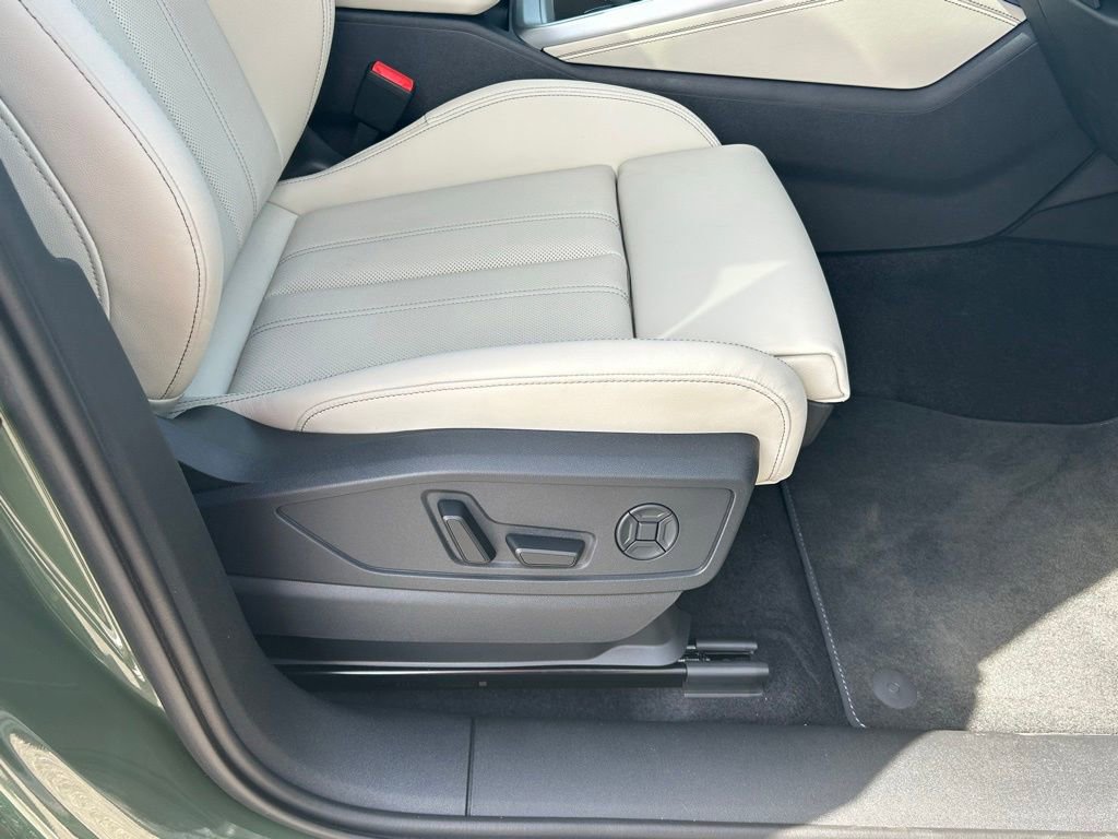 New 2026 Audi Q5 Premium Plus image 43