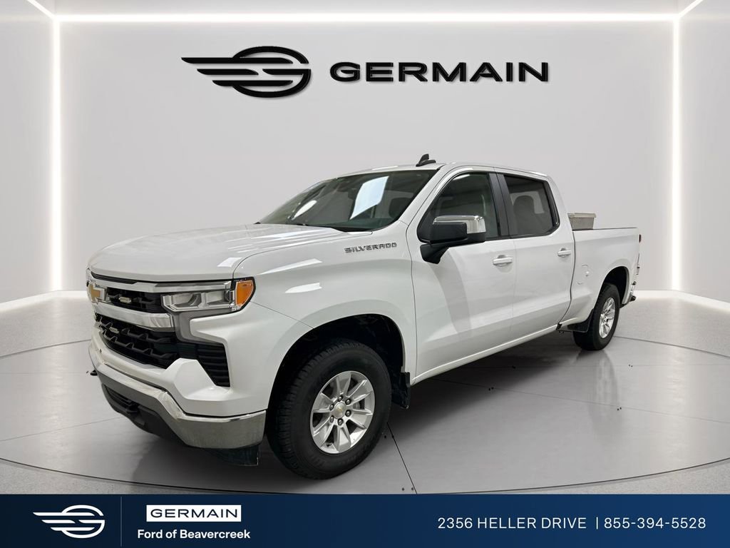 Used 2023 Chevrolet Silverado 1500 LT w/ Protection Package AWD/4WD image 3