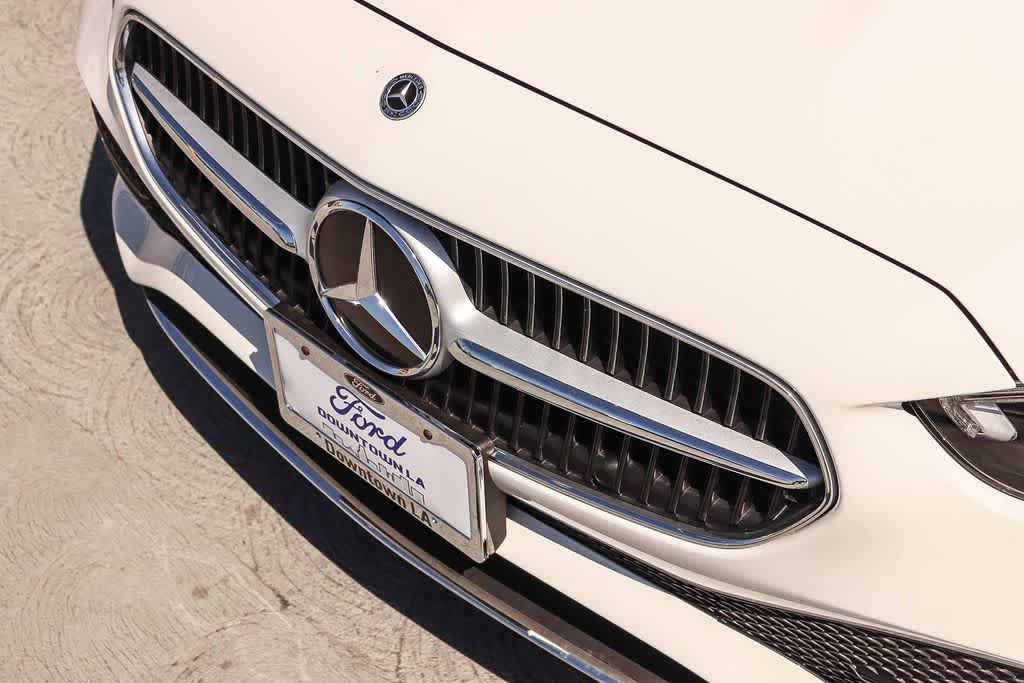Used 2025 Mercedes-Benz C 300 Sedan image 8