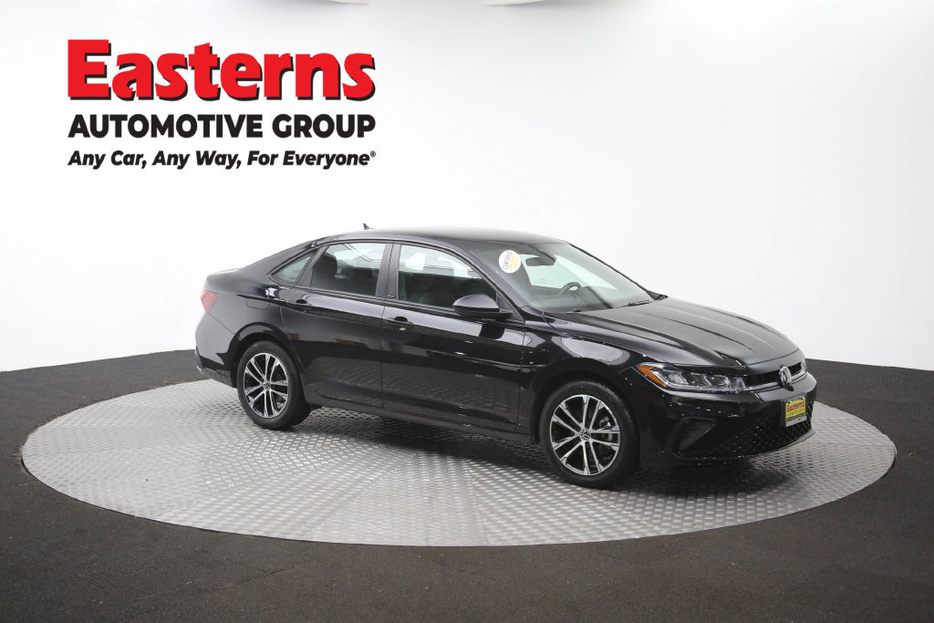 Used 2025 Volkswagen Jetta Sport FWD image 49